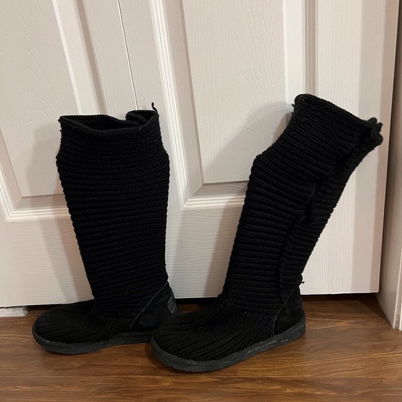 Ugg Women's Black Knit Cardy Boots Size 7 - Picture 4 of 7